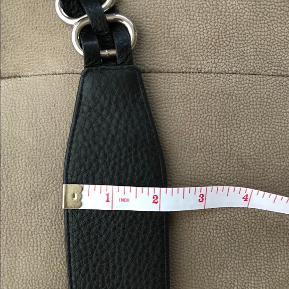 New Vince Camuto black leather bag strap - Picture 5 of 6